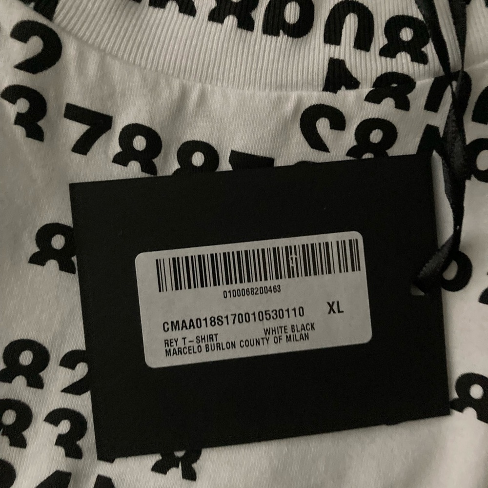 Marcelo Burlon County of Milan Black and White Graphic Tee - Picture 4 of 8